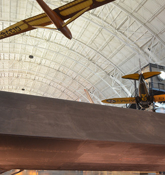 Steven F. Udvar-Hazy Center: Lockheed SR-71 Blackbird port panorama (Bowlus 1-S-2100 Senior Albatross “Falcon” & Boeing P-26A Peashooter overhead)